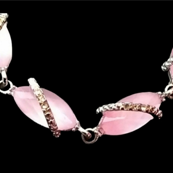 Avon Pink Silvertone Bracelet with Rhinestones | EUC - Picture 10 of 12